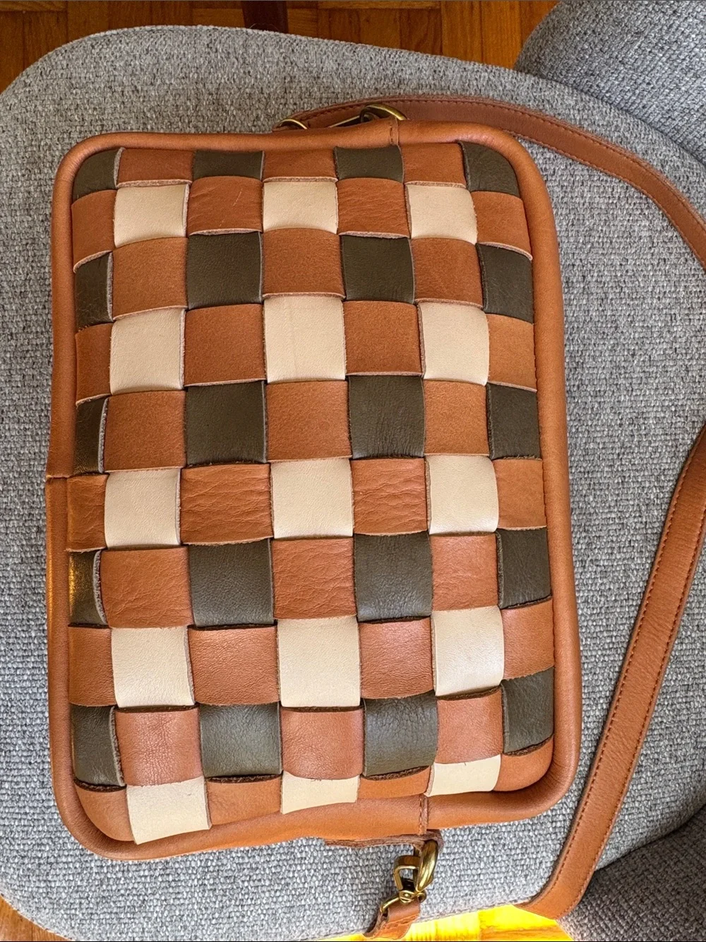 Madewell The Large Transport Camera Bag: Multicolored Woven - Picture 6 of 9
